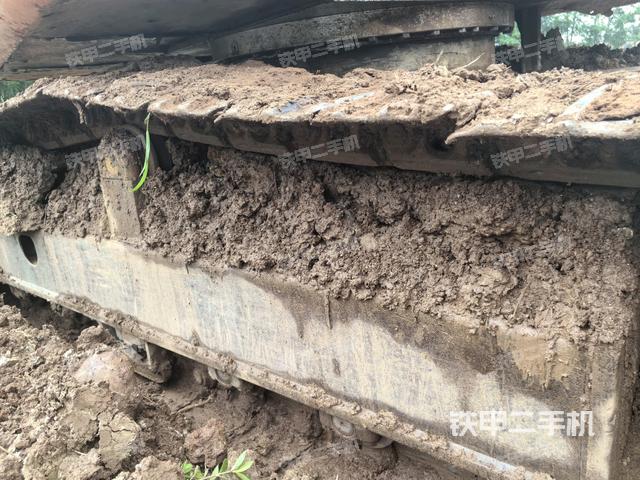 右側(cè)履帶整體（行走機(jī)構(gòu)）