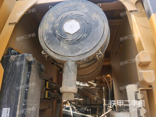 電瓶（大件艙室）