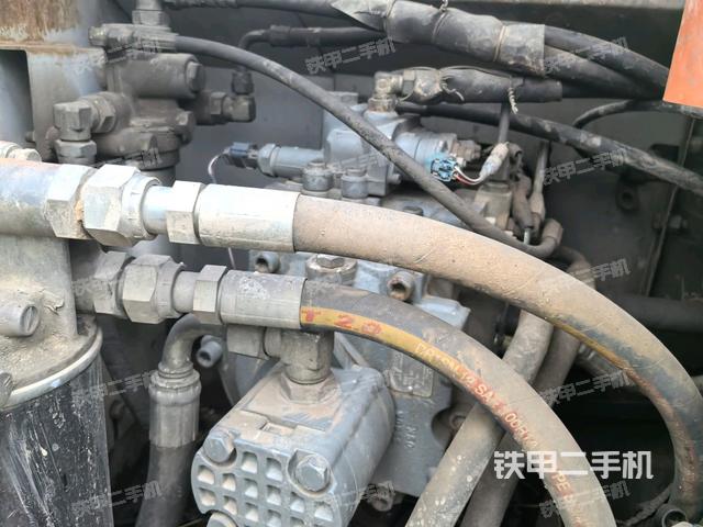 液壓泵室（大件艙室）