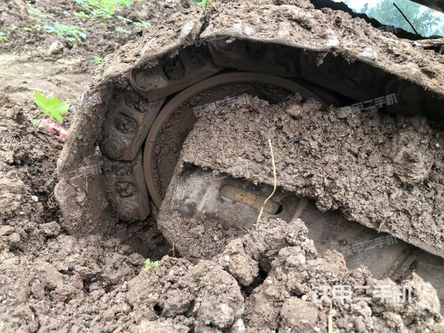 右側(cè)行走馬達(dá)蓋板（行走機(jī)構(gòu)）