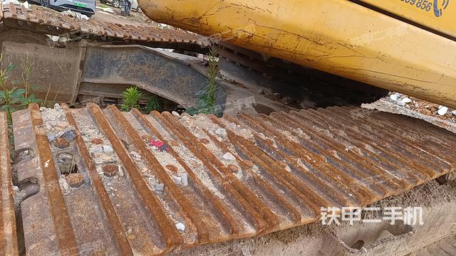 驾驶室整体（整机外观）