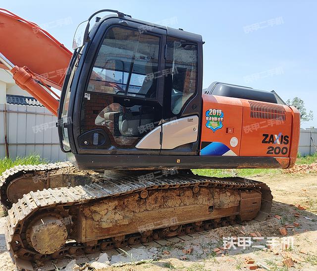 单侧履带整体（整机外观）