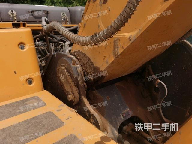 大臂根部?斜視（工作和回轉(zhuǎn)裝置）