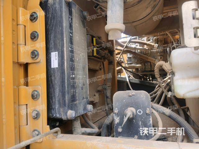 散熱器正面（大件艙室）