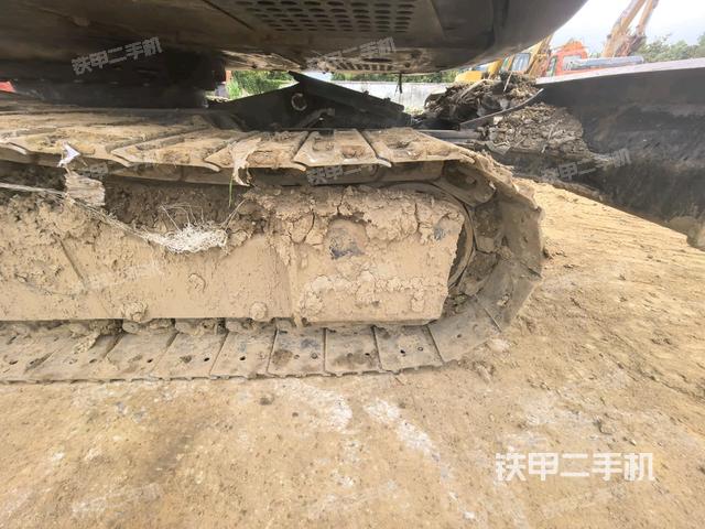 左导向轮（行走机构）