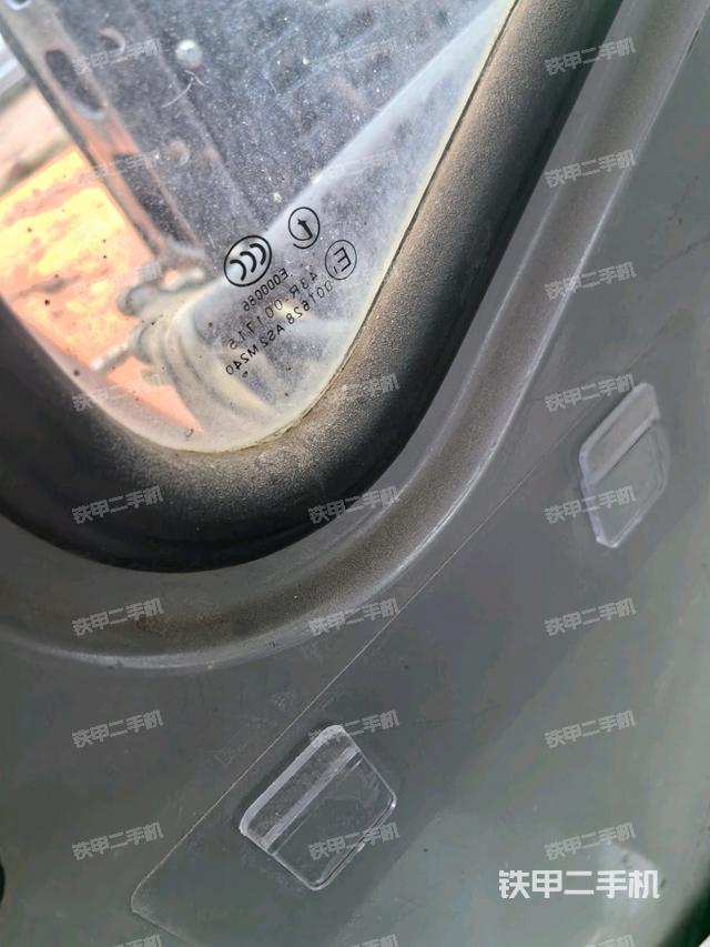 駕駛室左后45度（駕駛室部分）