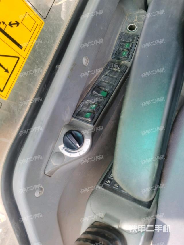 小時(shí)表（駕駛室部分）