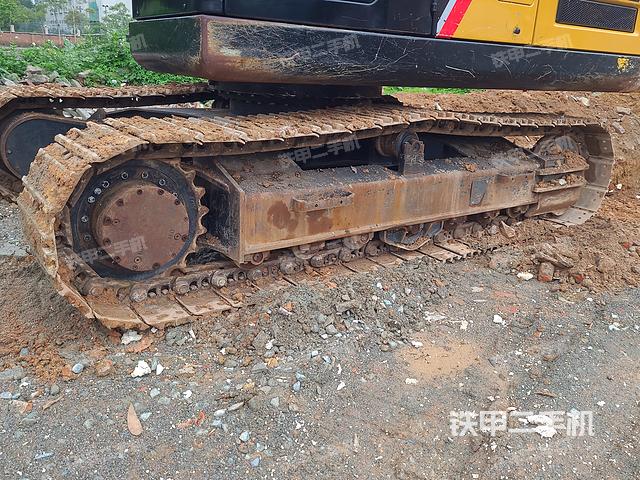 单侧履带整体（整机外观）