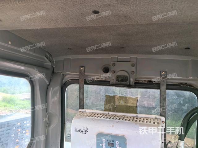 頂棚整體（駕駛室部分）