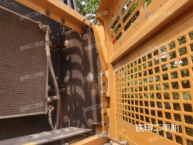 液壓泵室（大件艙室）