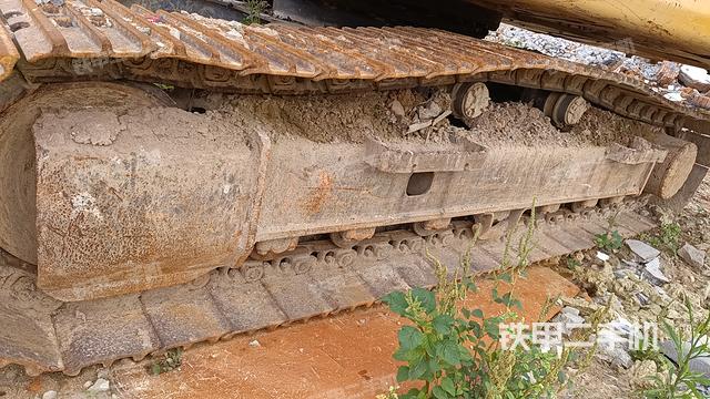 单侧履带整体（整机外观）