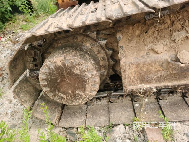 右驅(qū)動(dòng)輪（行走機(jī)構(gòu)）