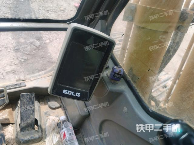 座椅后部（駕駛室部分）