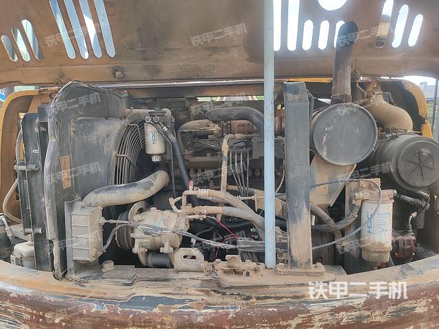 发动机整体俯视（整机外观）