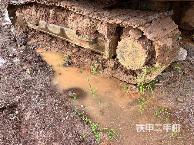 单侧履带整体（整机外观）