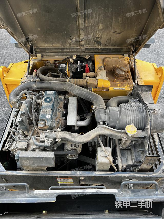 发动机（设备外观及核心部件）