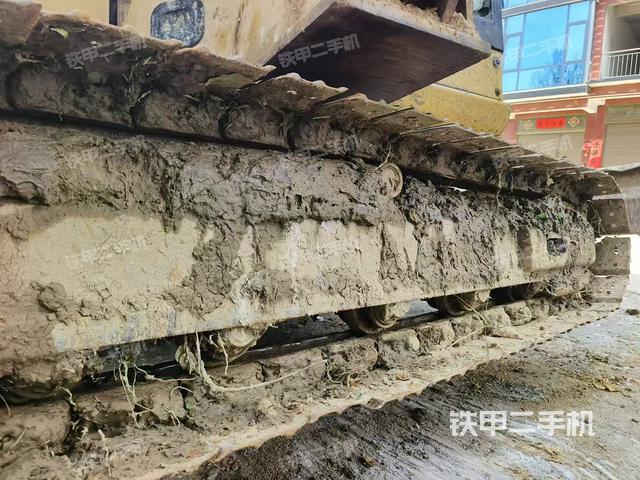 单侧履带整体（整机外观）