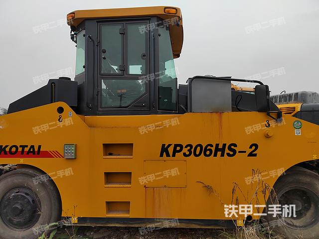 整机右侧（设备外观及核心部件）