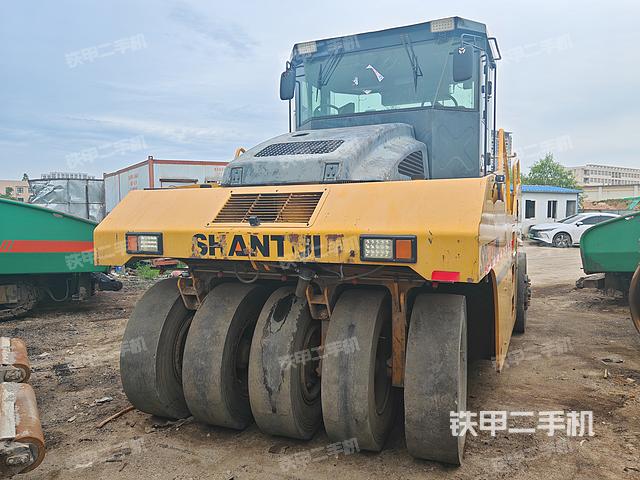 山推SR30YT压路机