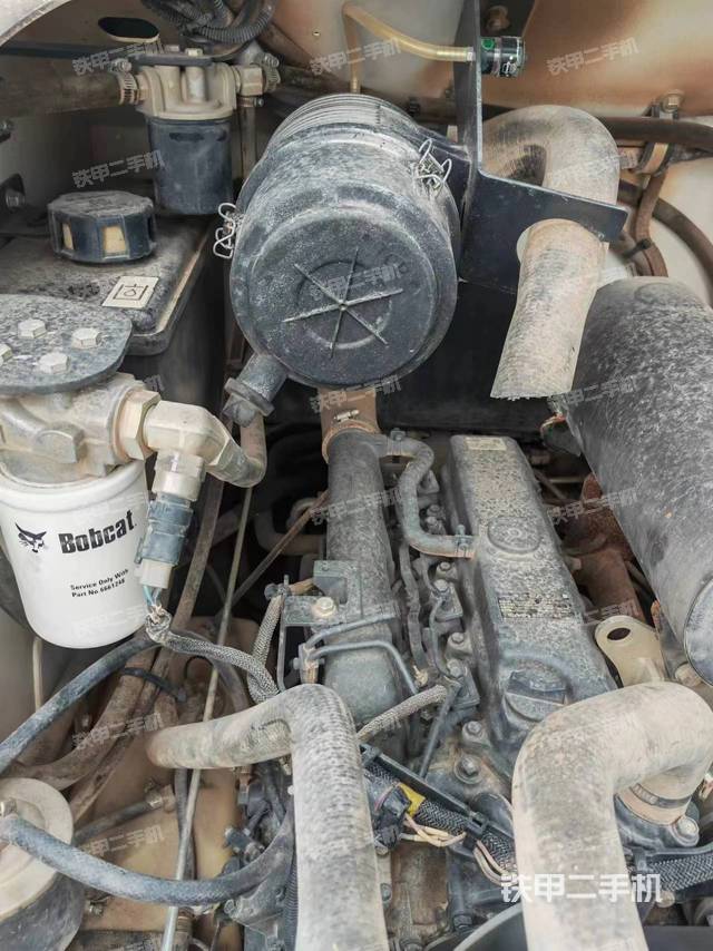 发动机（设备外观及核心部件）