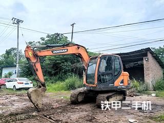 东莞斗山DX75-9C挖掘机实拍图片