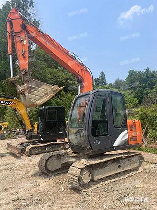 鹰潭市出售 日立 ZX70-5G 挖掘机