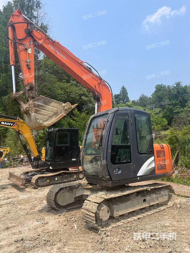 日立ZX70-5G挖掘机