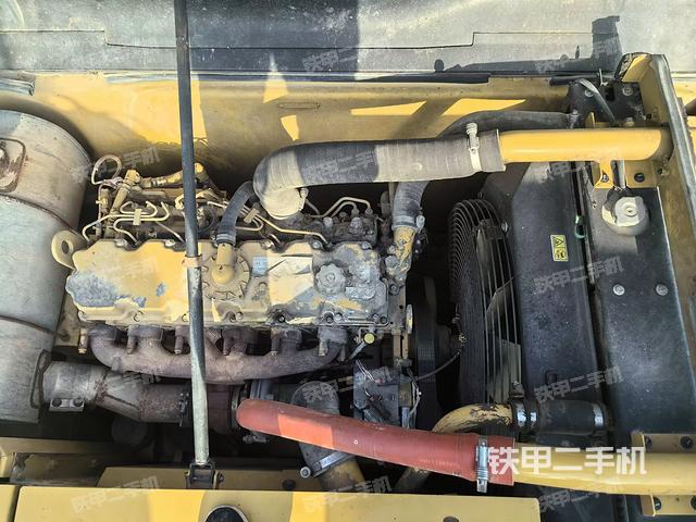 发动机整体俯视（整机外观）