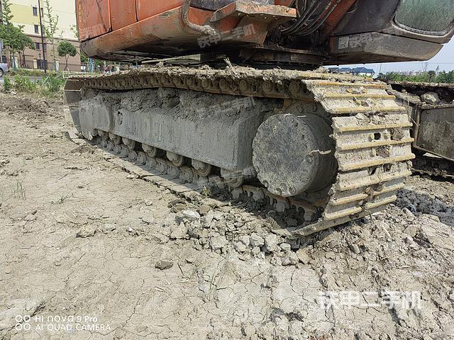 单侧履带整体（整机外观）