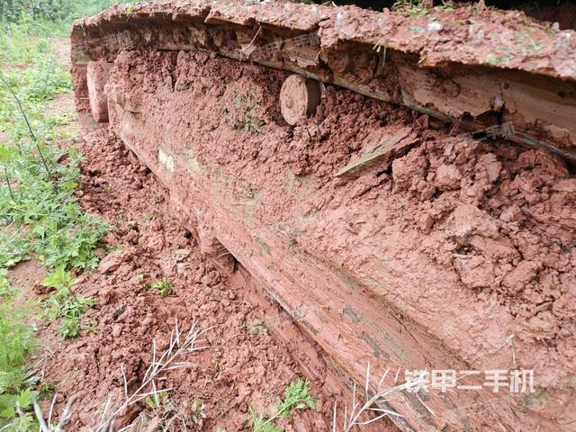 左托鏈輪和鏈筋（行走機(jī)構(gòu)）