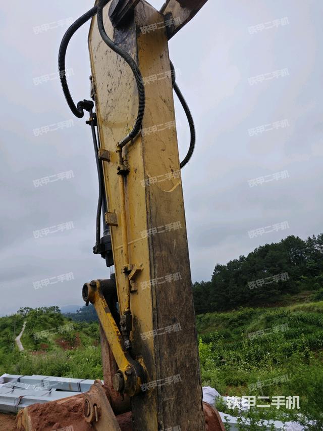 小臂整體左后（工作和回轉(zhuǎn)裝置）