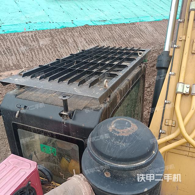 驾驶室整体（整机外观）