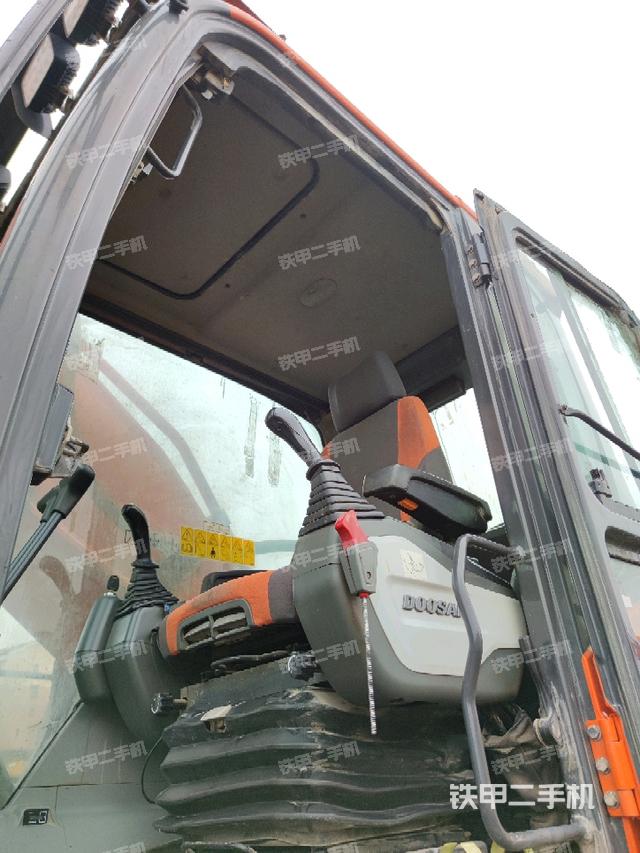 頂棚整體（駕駛室部分）