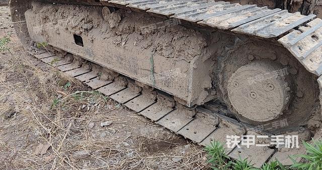 单侧履带整体（整机外观）