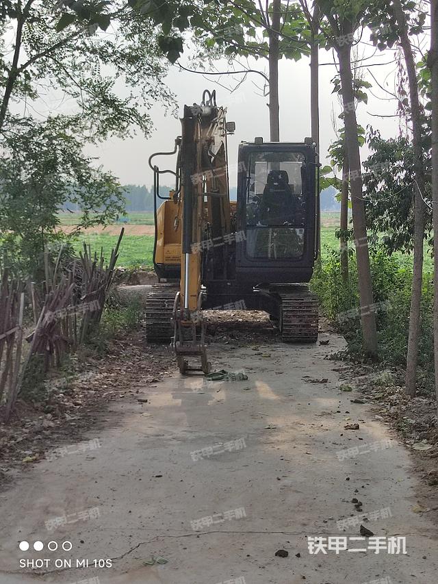柳工CLG9075E挖掘机