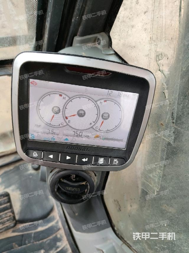 顯示屏?（駕駛室部分）