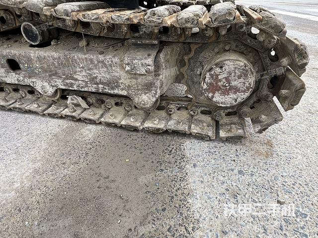 单侧履带整体（整机外观）