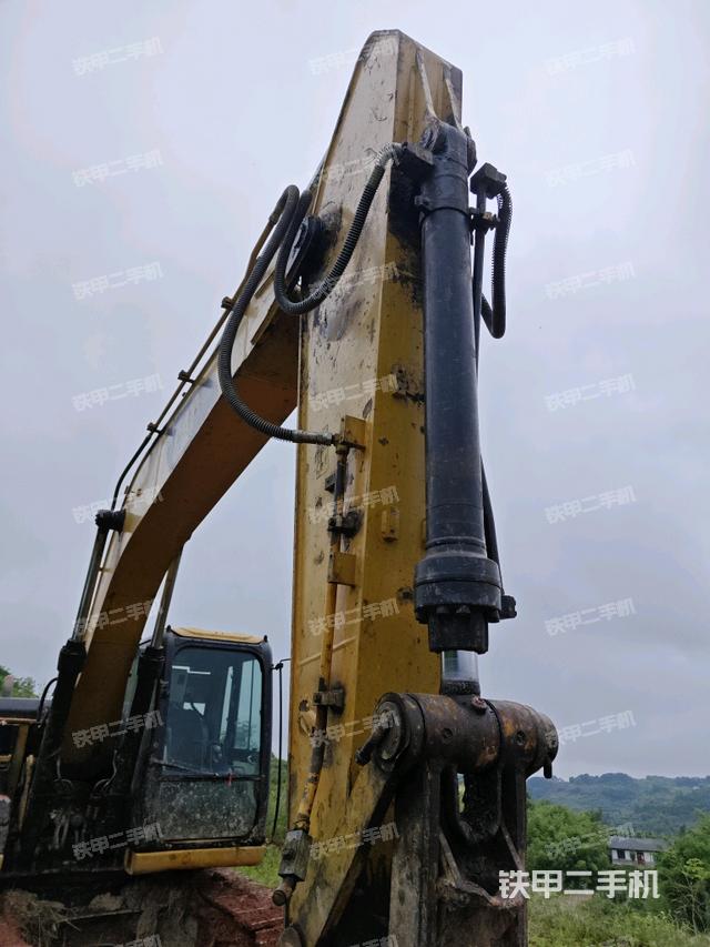 小臂整體右前（工作和回轉(zhuǎn)裝置）