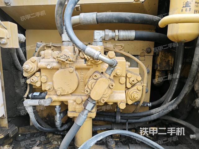 液壓泵室（大件艙室）