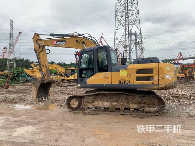 徐工XE200DA挖掘机
