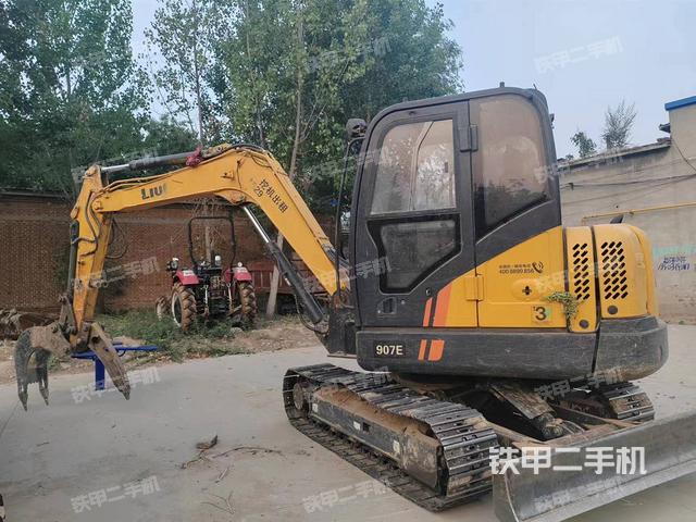 柳工CLG906E挖掘机