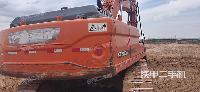 整机右后45°（整机外观）