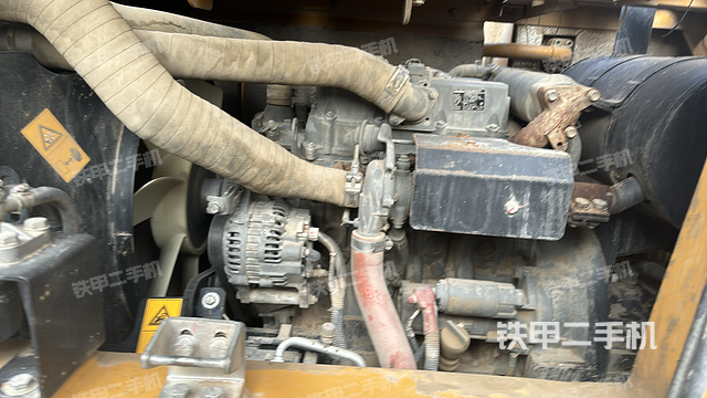 发动机整体俯视（整机外观）