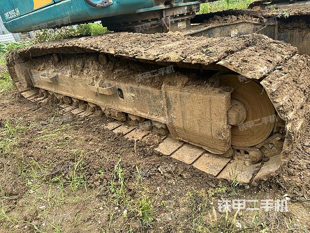 单侧履带整体（整机外观）