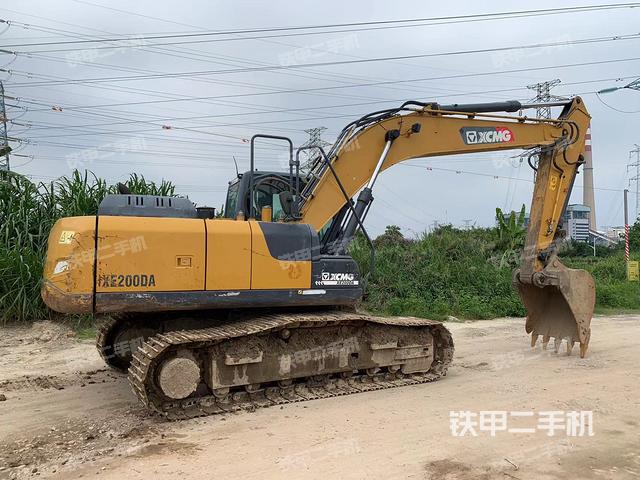 徐工XE200DA挖掘机