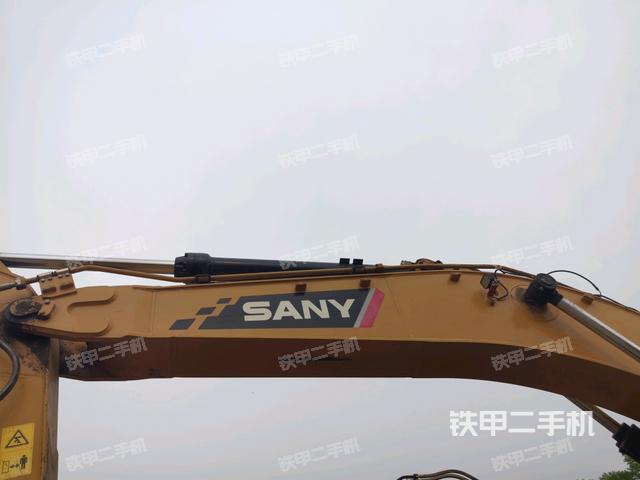 大臂整體?右側(cè)(工作和回轉(zhuǎn)裝置) 大臂整體?右側(cè)(工作和回轉(zhuǎn)裝置)