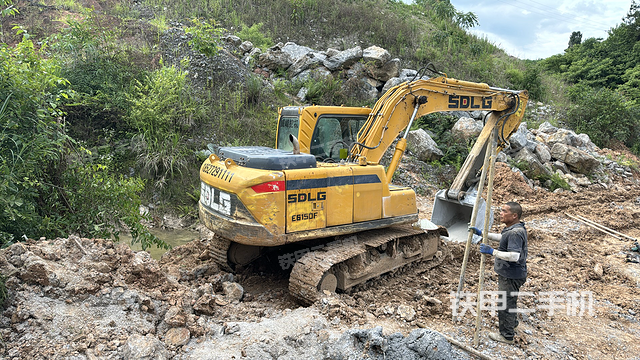 整机右后45°（整机外观）