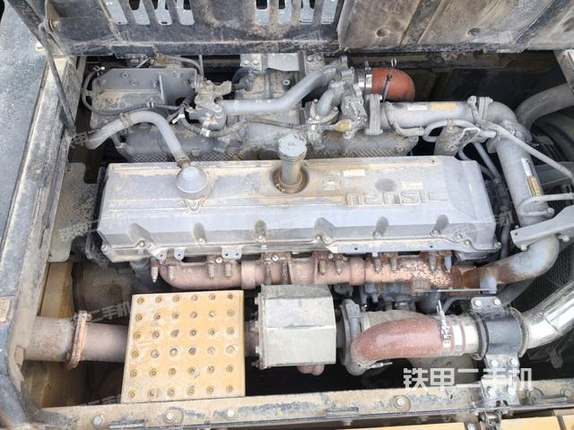 發(fā)動(dòng)機(jī)室(上車部件) 發(fā)動(dòng)機(jī)室(上車部件)