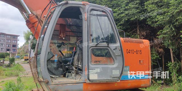 驾驶室整体（整机外观）