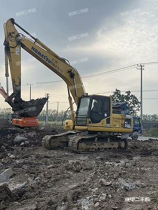 柳州小松PC200-8N1挖掘机实拍图片